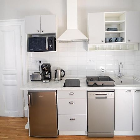 Spa Apartments Theresia Dubi  Exterior photo