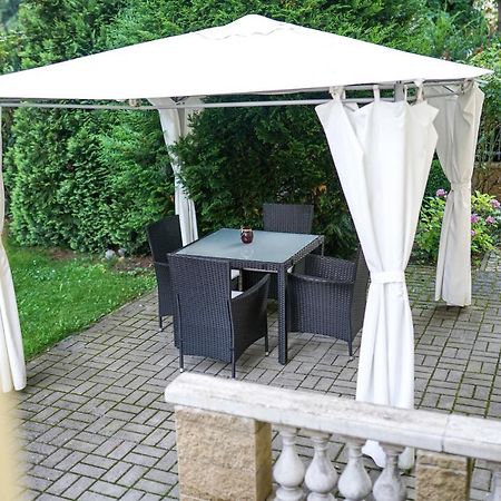 Spa Apartments Theresia Dubi  Exterior photo